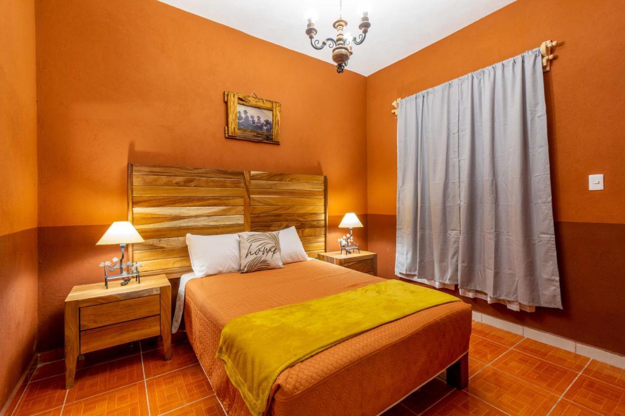 Hosteria Casa Marquez León Dış mekan fotoğraf
